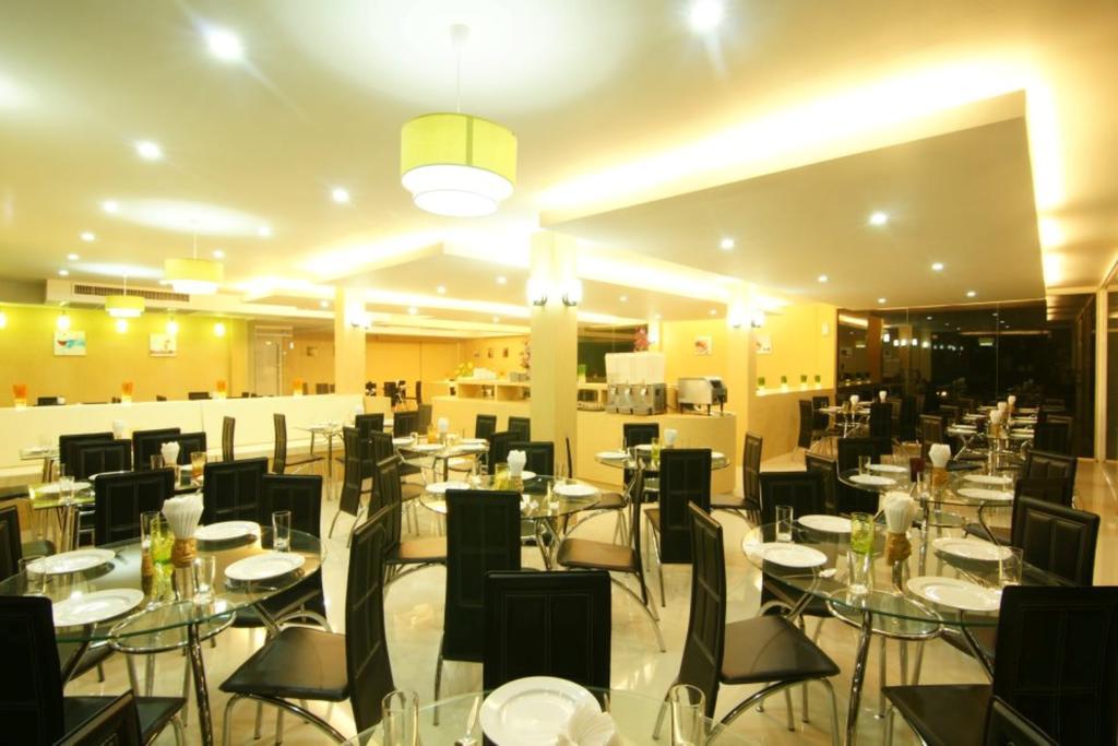 Dragon Beach Resort Jomtien Pattaya Kültér fotó