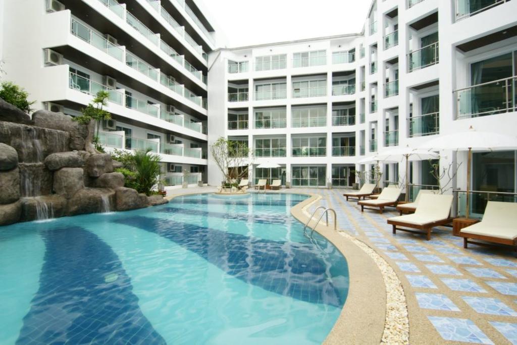 Dragon Beach Resort Jomtien Pattaya Kültér fotó