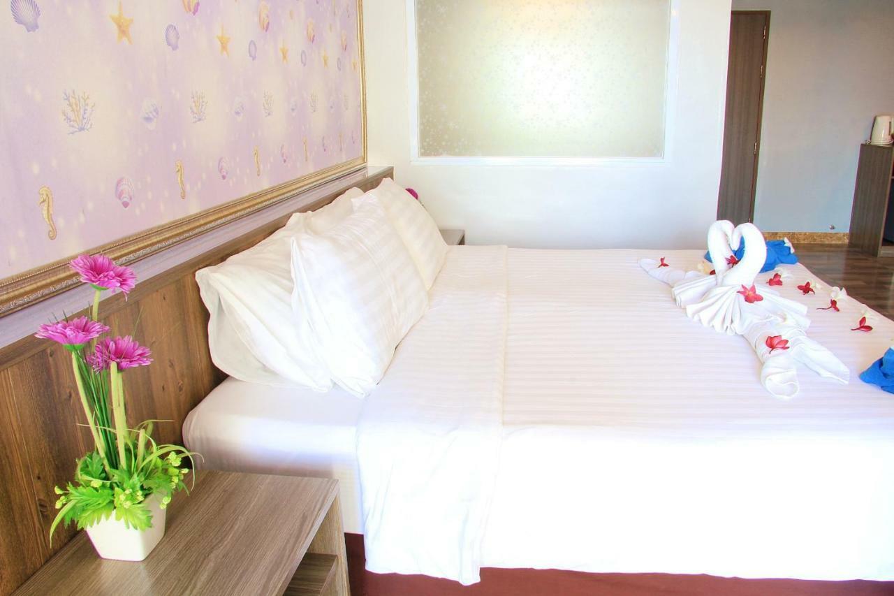 Dragon Beach Resort Jomtien Pattaya Kültér fotó