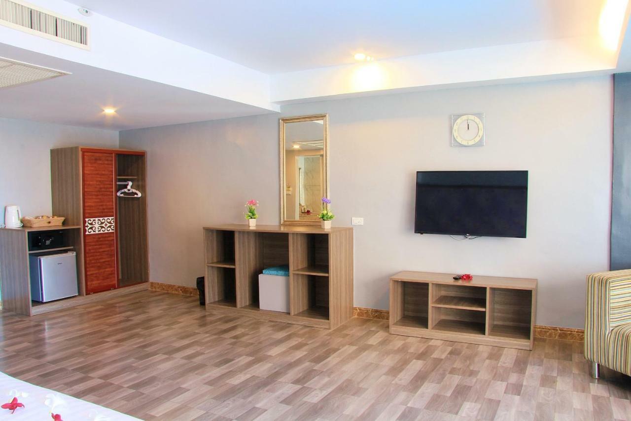 Dragon Beach Resort Jomtien Pattaya Kültér fotó